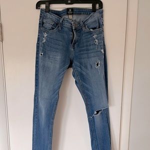 Just Black Aaron distressed skinny jean